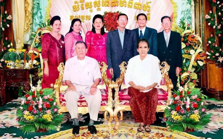 សម្ដេចតេជោថា សង្ខារមិនទៀងតែការស្លាប់គឺទៀង ! បងប្រុសខ្ញុំបានលាចាកលោកនេះទៅហើយ…!