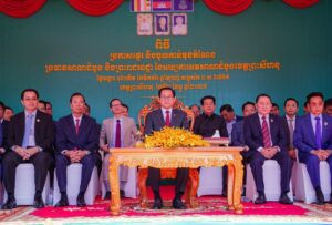 ឯកឧត្តម កើត រិទ្ធ ៖ ការផ្លាស់ប្តូរតំណែង របស់ចៅក្រម និងព្រះរាជអាជ្ញា រៀងរាល់ ៤ឆ្នាំម្តង គឺជាគោលការណ៍ ដើម្បីបង្កើនប្រសិទ្ធភាព នៃកិច្ចដំណើរការការងាររបស់ស្ថាប័ន!